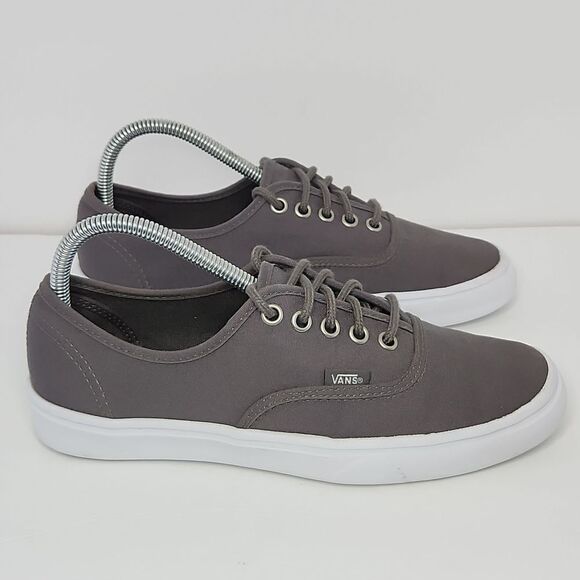 Van's unisex canvas skate shoes - Picture 1 of 8